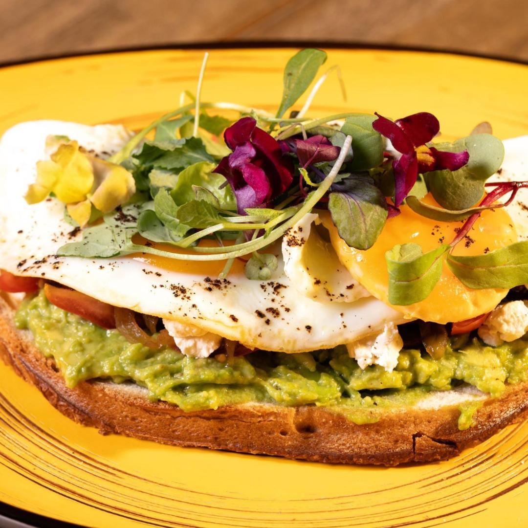 Adra Hostel Antigua Exterior foto Avocado on toast